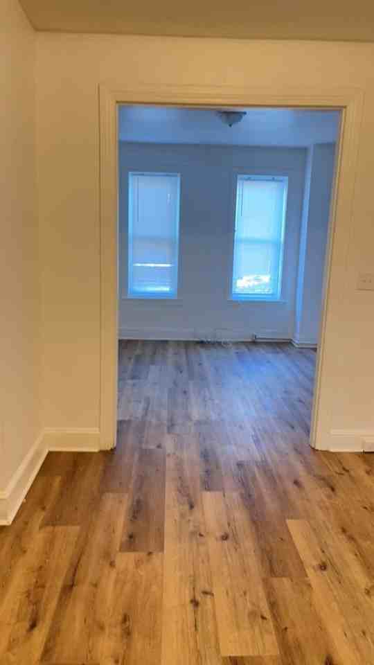346 E King St - Photo 2 of 35