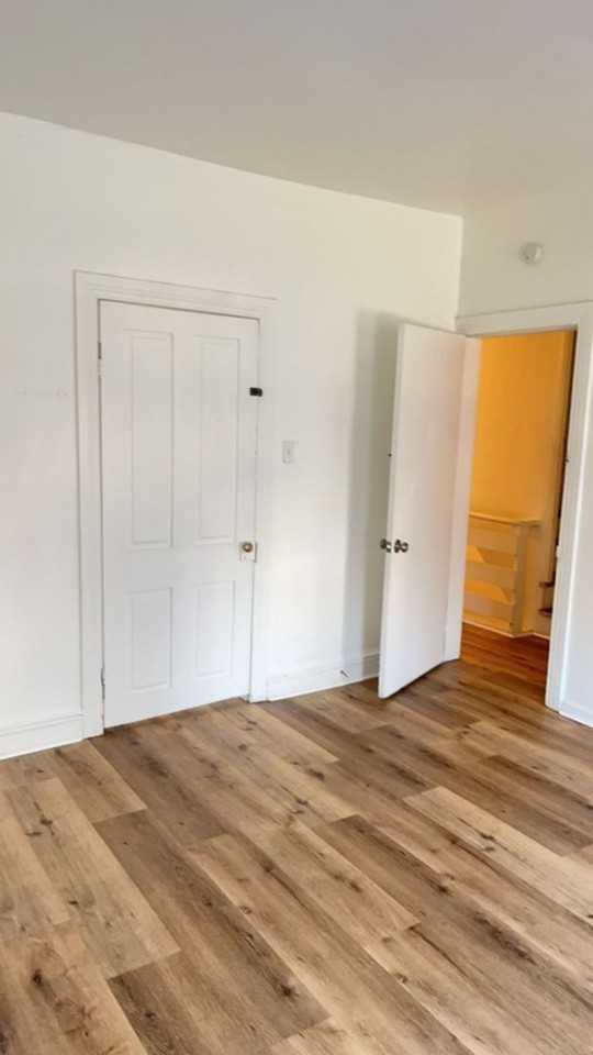 346 E King St - Photo 5 of 35