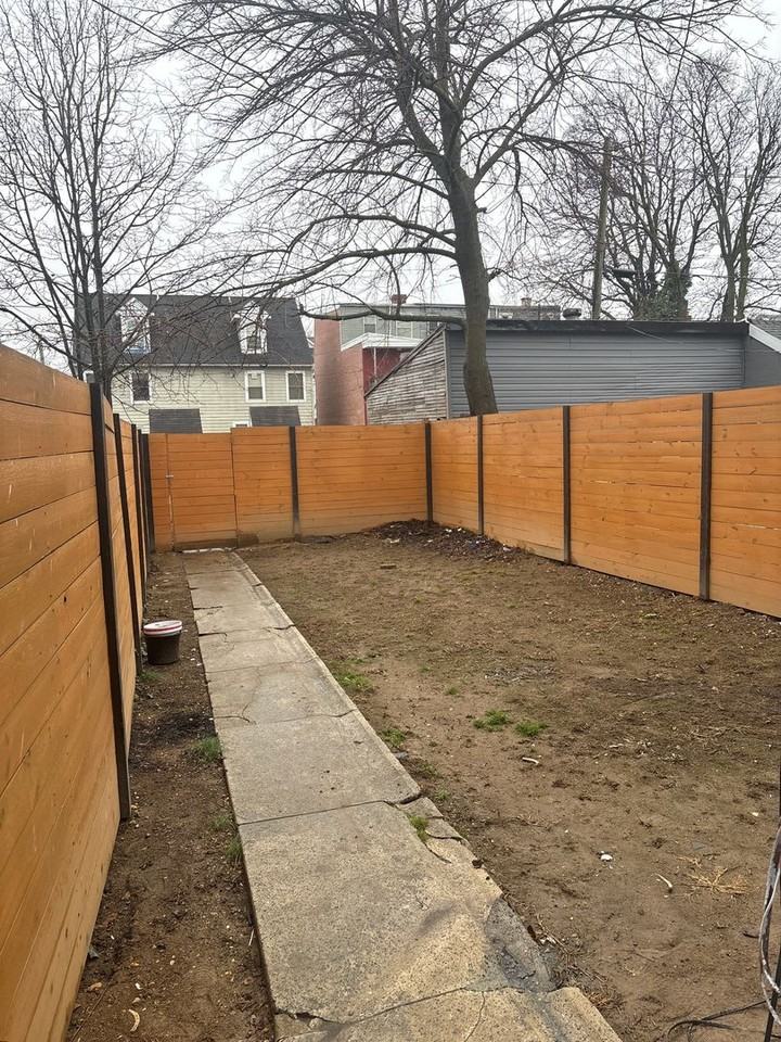 346 E King St - Photo 7 of 35