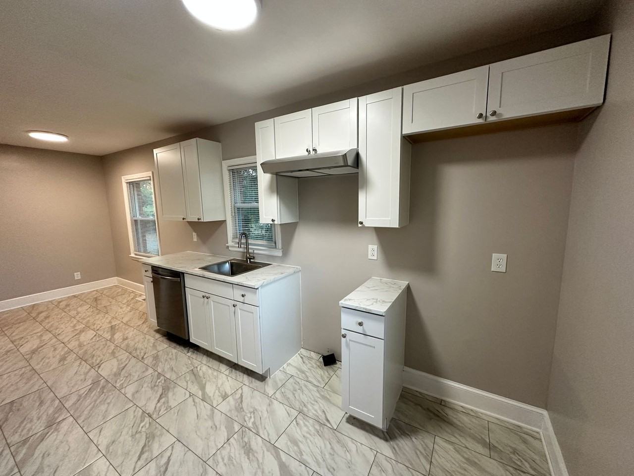 538 Bowman Rd - Photo 4 of 13