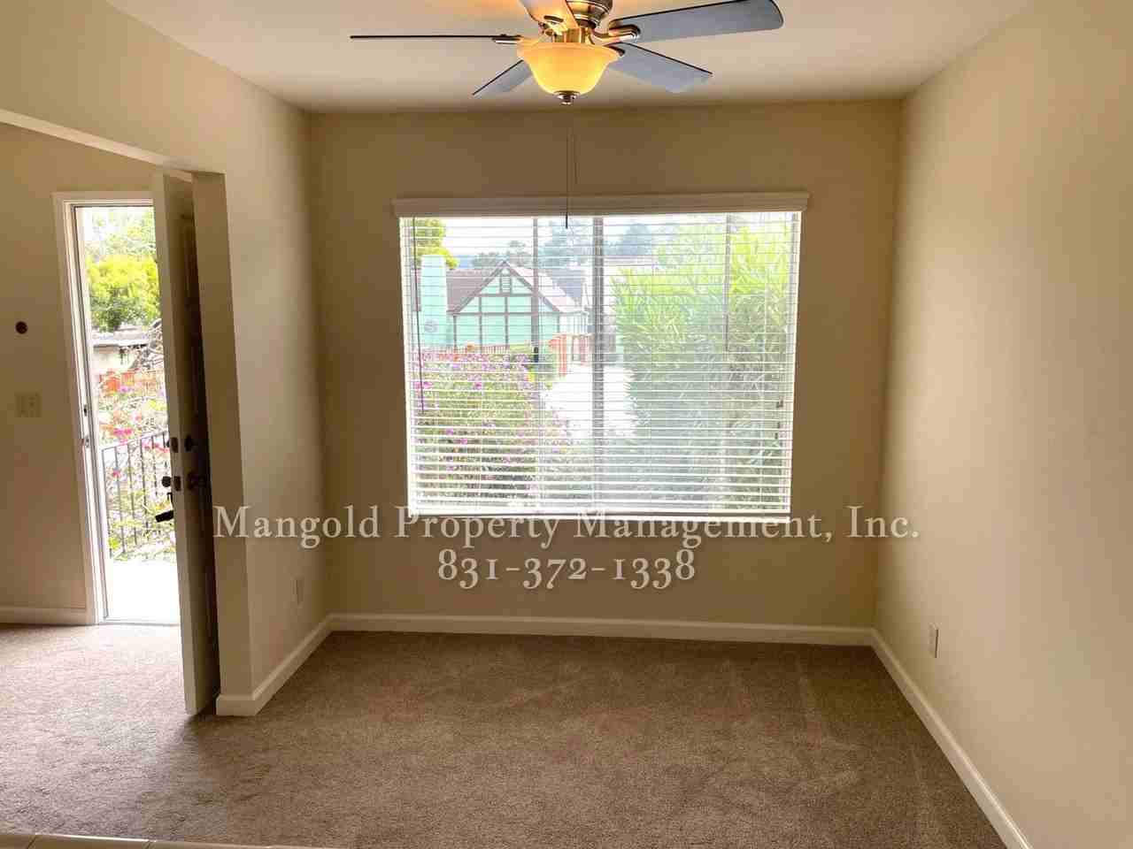 1070 Roosevelt St - Photo 2 of 11