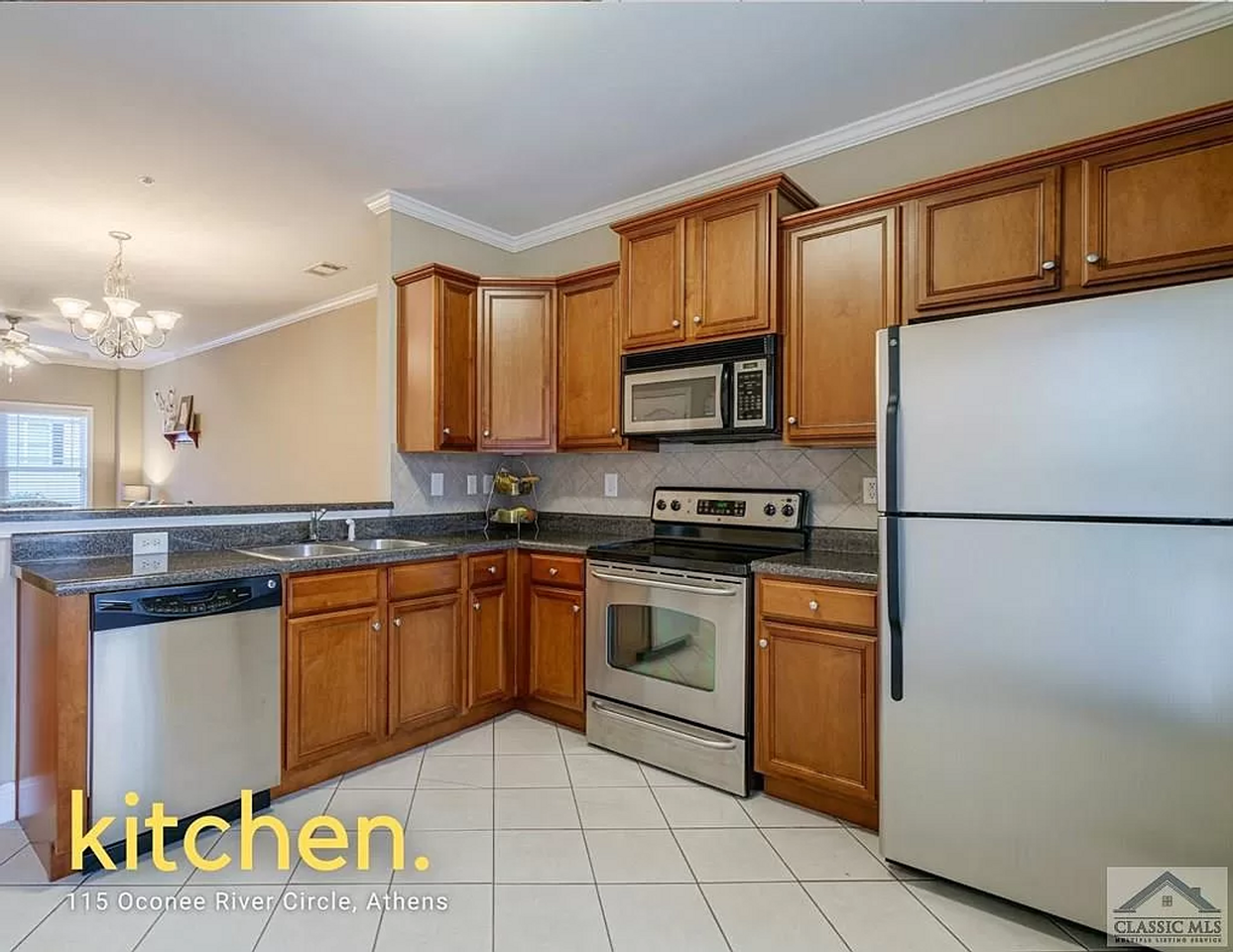 115 Oconee River Cir - Photo 3 of 18