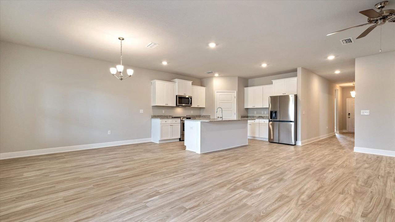 31448 Memphis Loop - Photo 2 of 22