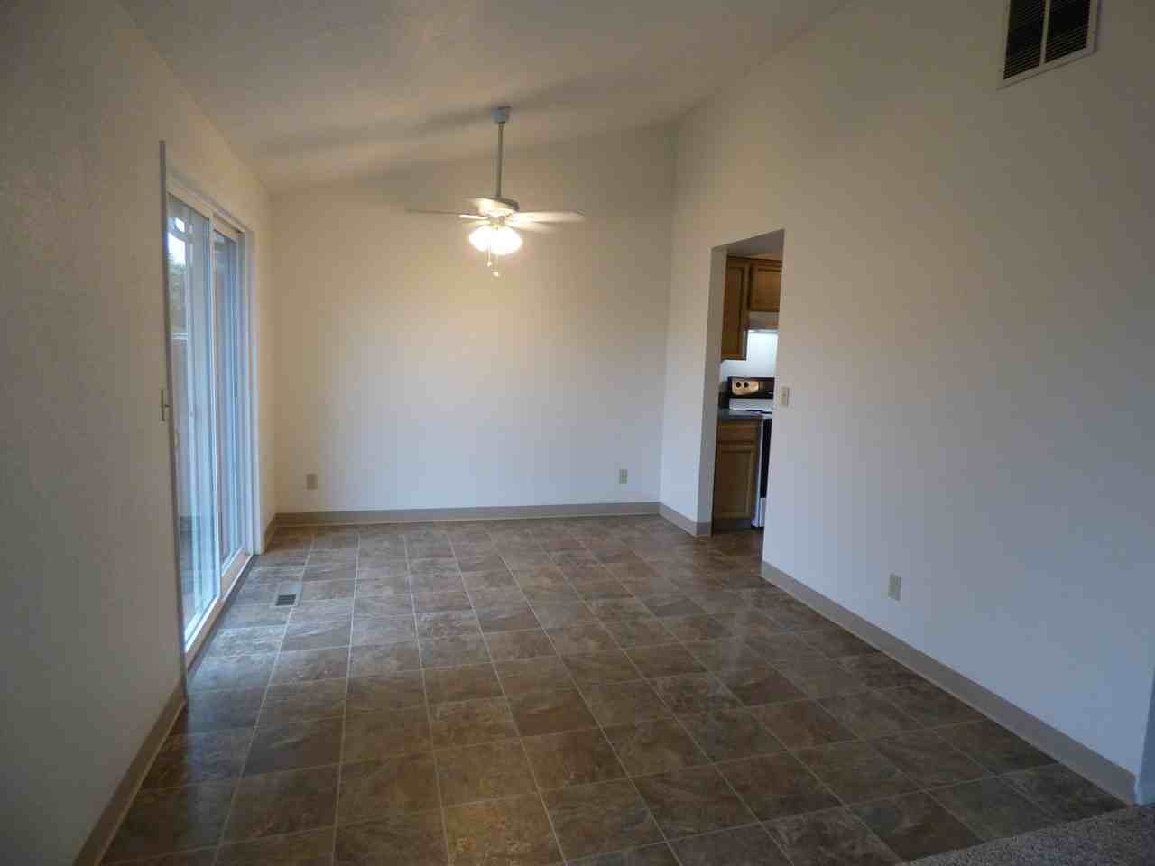 986 Eastwind Ct N - Photo 4 of 25