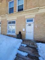 featured image of 1428 1/2 E 3rd St