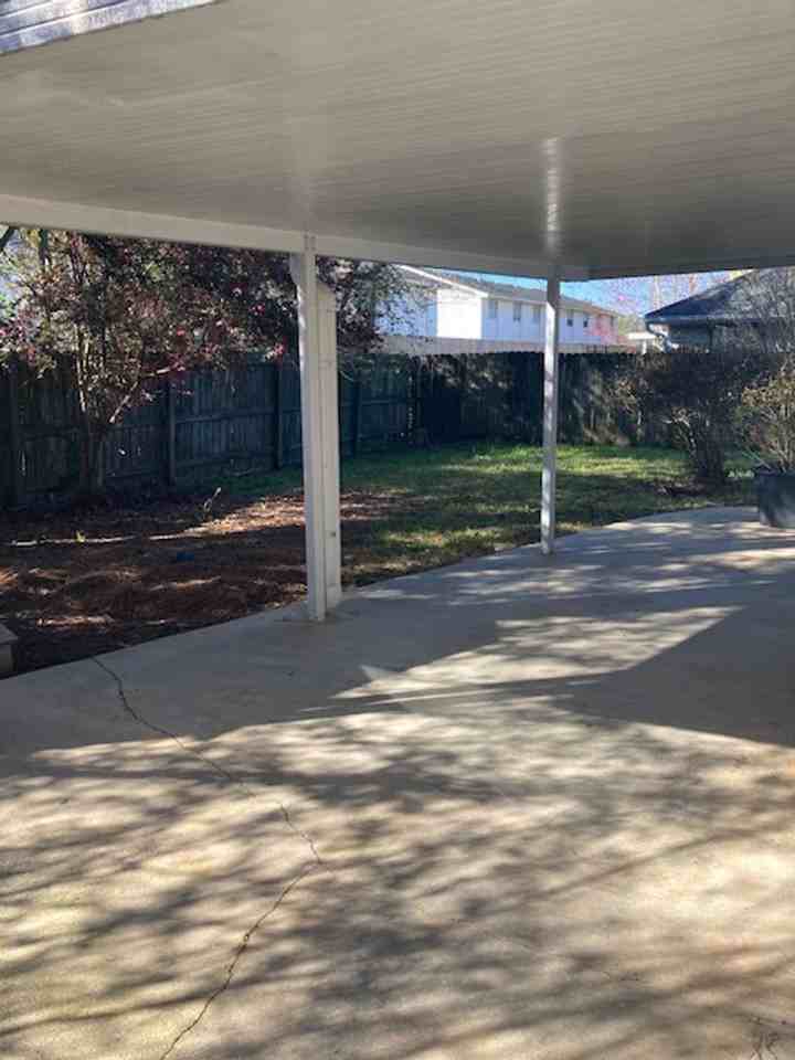 2119 Mckenzie Ct - Photo 3 of 22