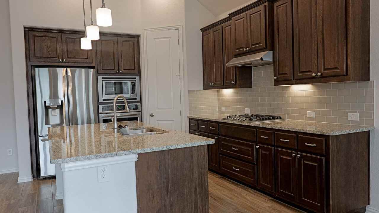 3478 De Soto Loop - Photo 2 of 35