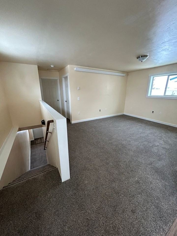 1242 Grizzly Trl - Photo 6 of 28