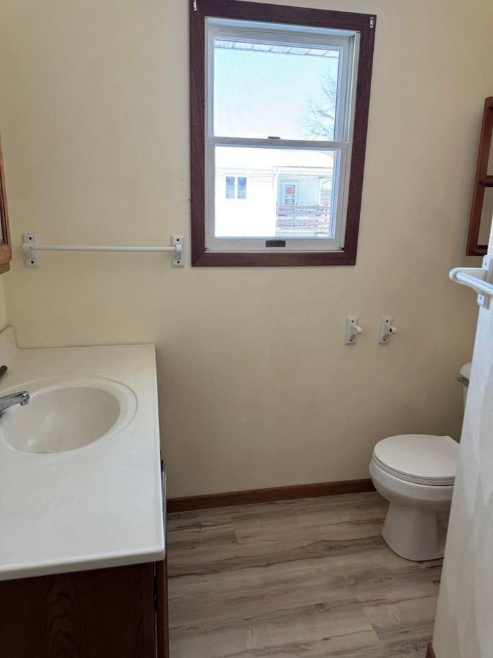 641 Madison Ave - Photo 2 of 10