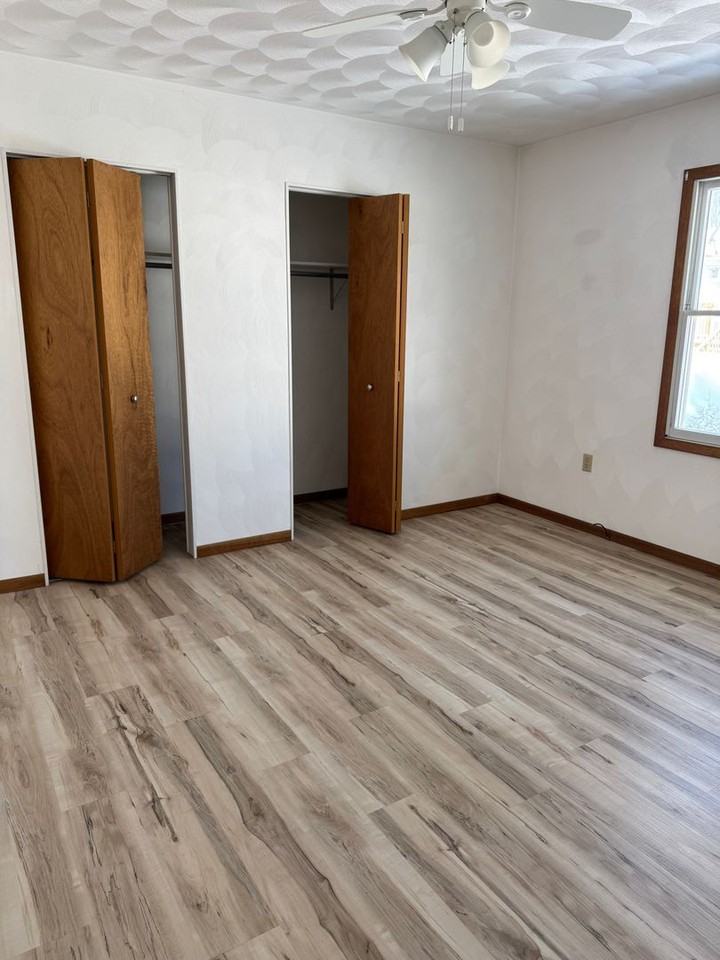 641 Madison Ave - Photo 3 of 10