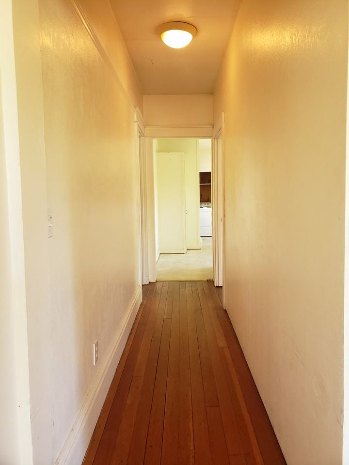 1995 Harris St - Photo 7 of 22