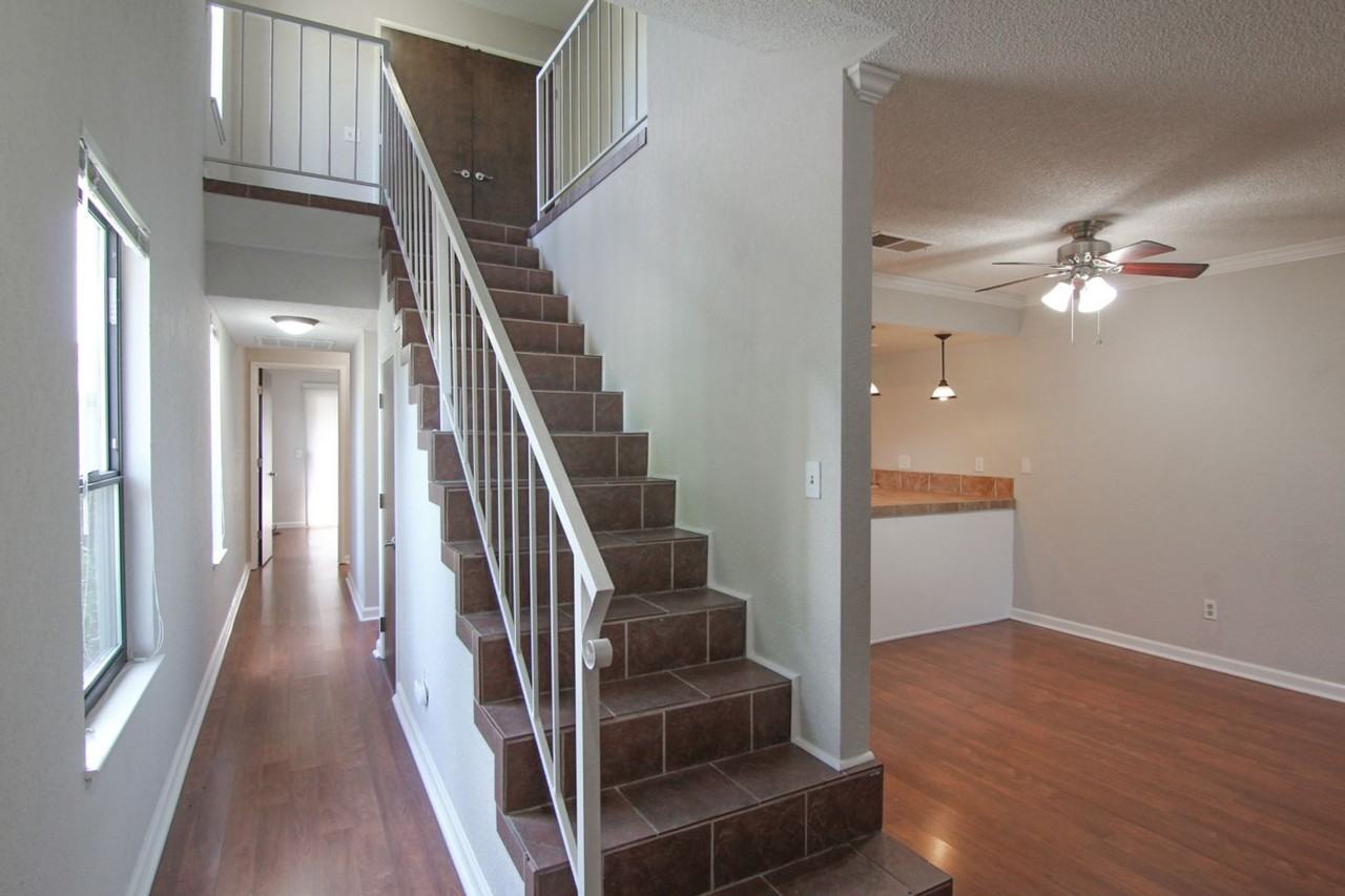 1975 Bechelli Ln - Photo 2 of 25