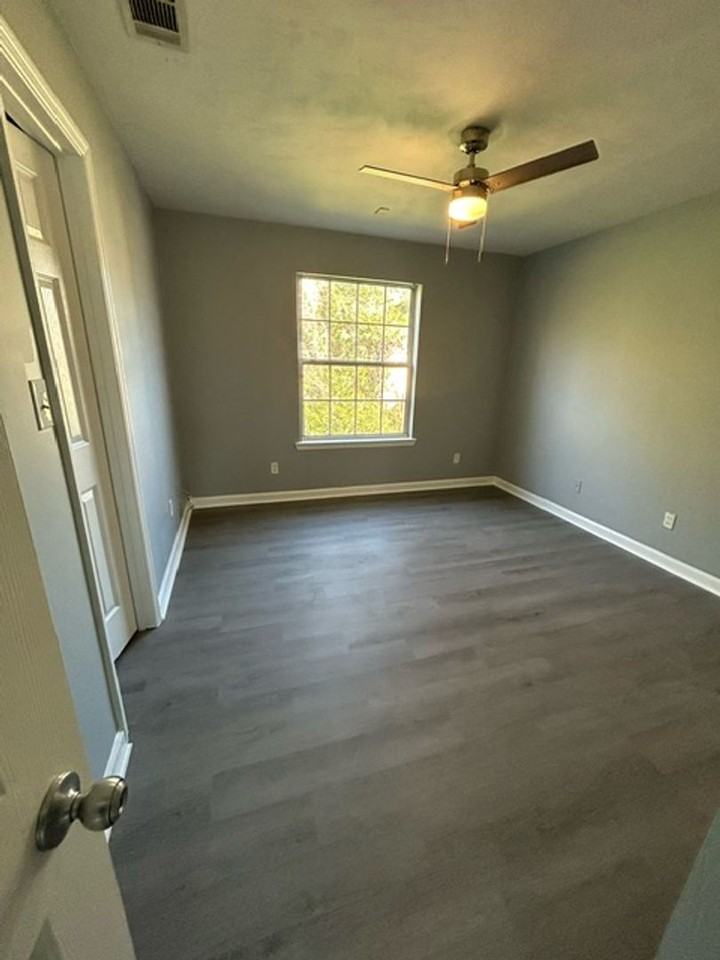 1335 S Carrie Pittman Meek St - Photo 3 of 10