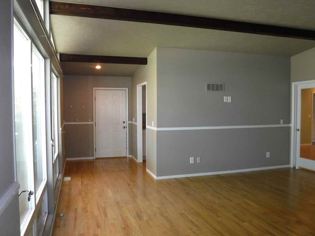 6021 W Chestnut Dr - Photo 5 of 39