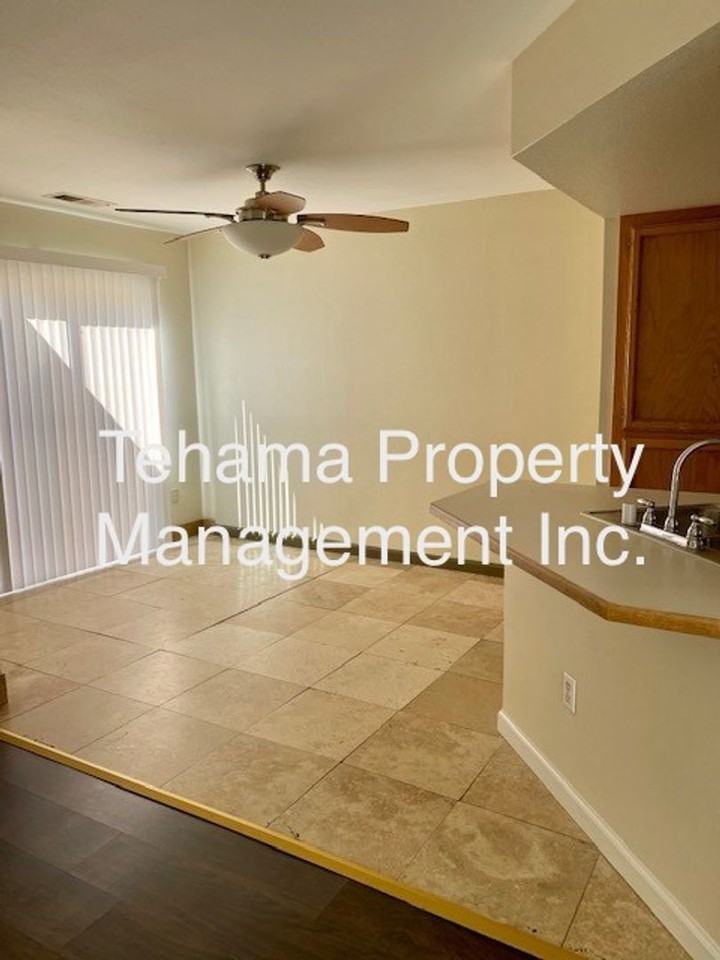 1725 Scottsdale Way - Photo 3 of 12