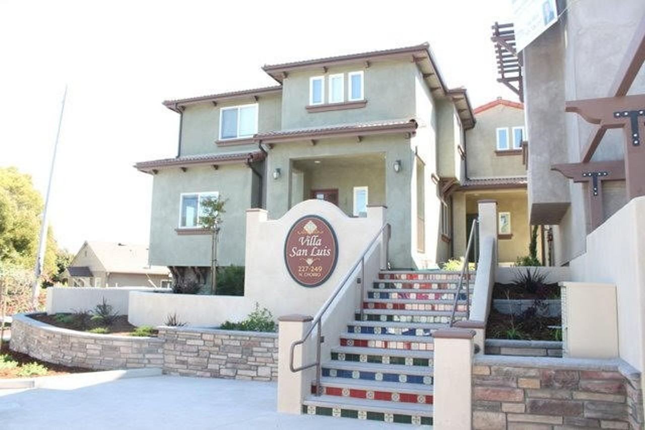 229 N Chorro St - Photo 2 of 22