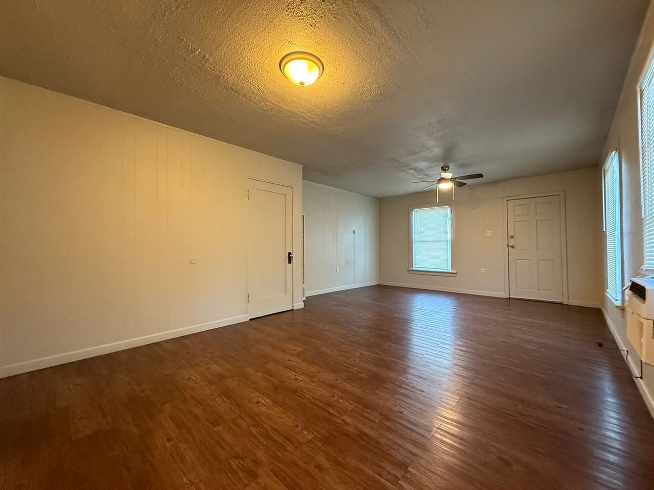 621 Philippine St - Photo 4 of 14