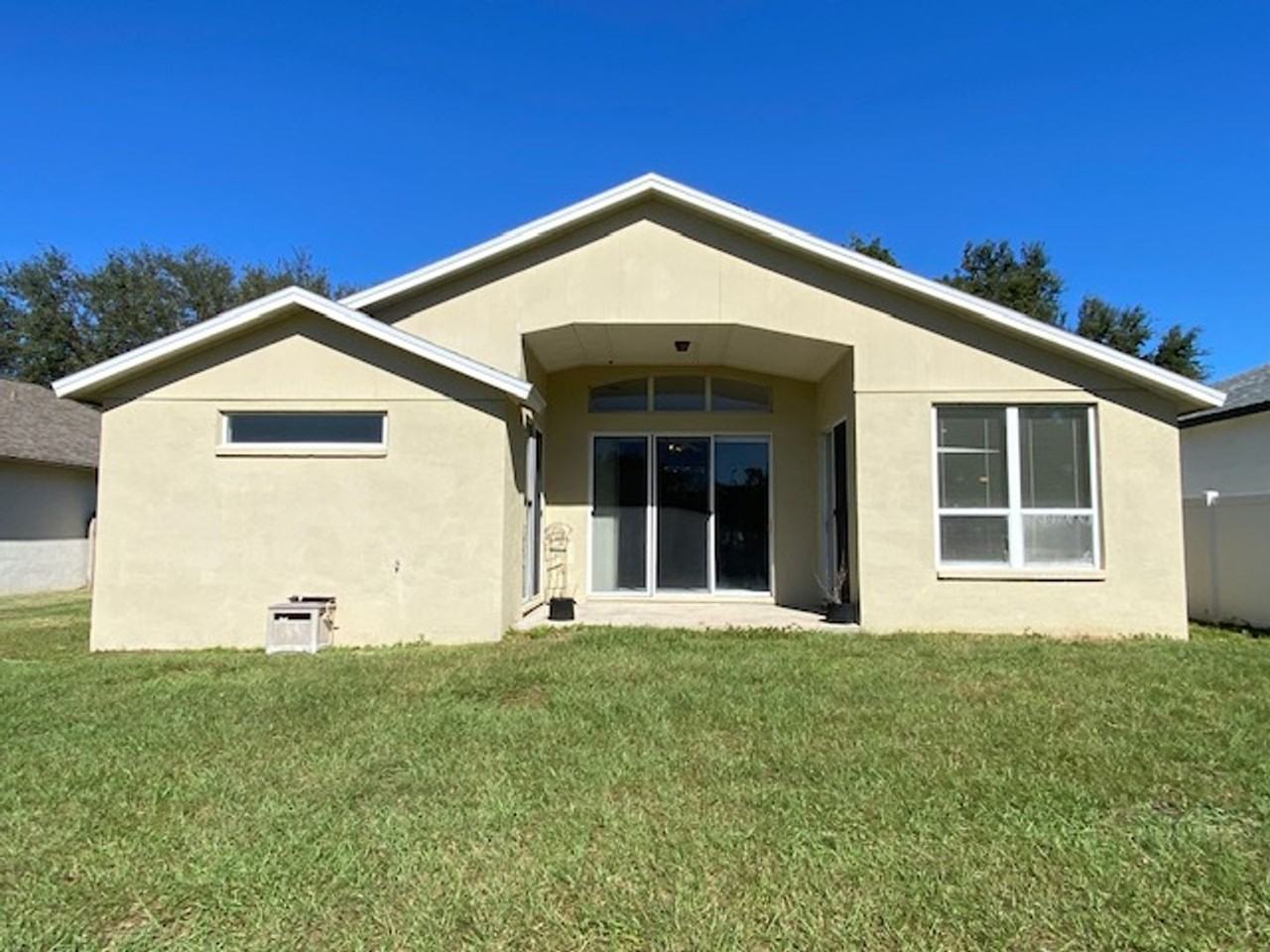 2611 Vinedale Ave - Photo 2 of 16