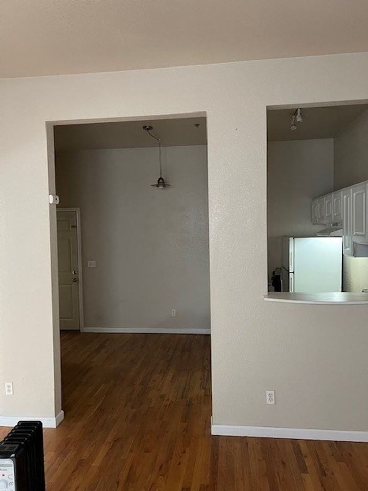 1425 N Washington St #305 - Photo 4 of 16