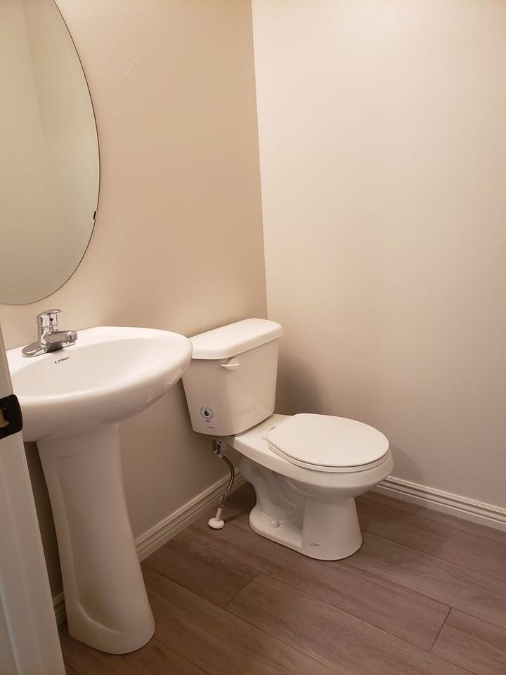 788 N 2560 E - Photo 6 of 50