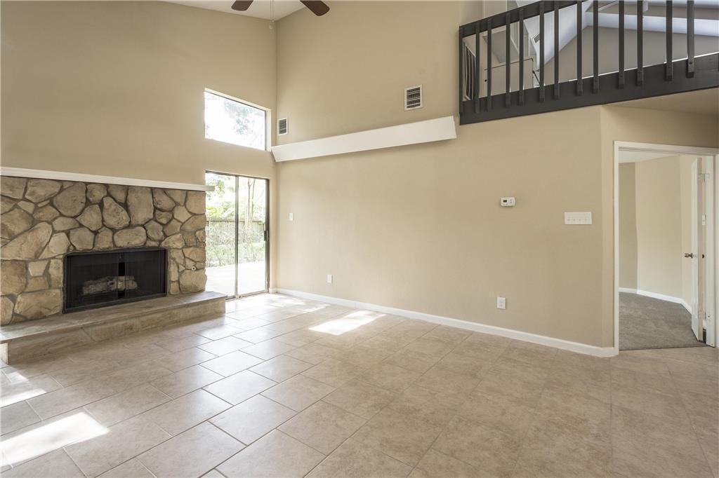 535 Enchanted Ln - Photo 3 of 20