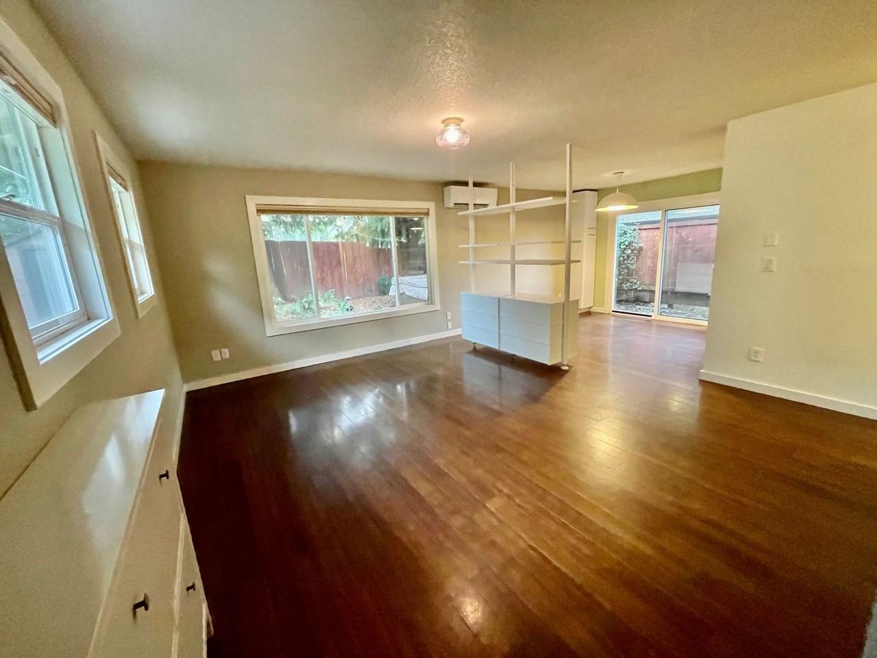 4224 Se Ivon St - Photo 3 of 39