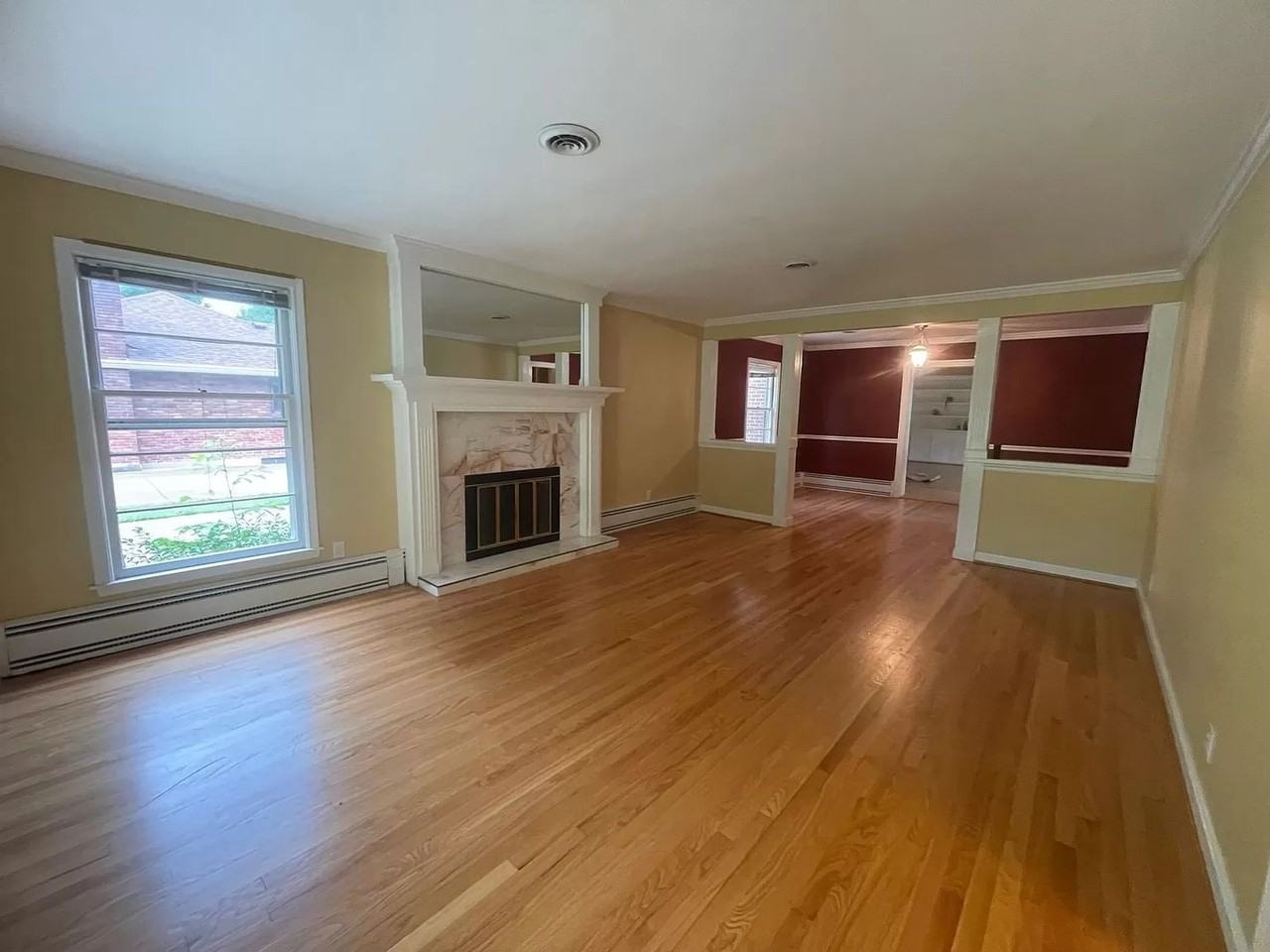 57 Sterling Rd - Photo 3 of 24