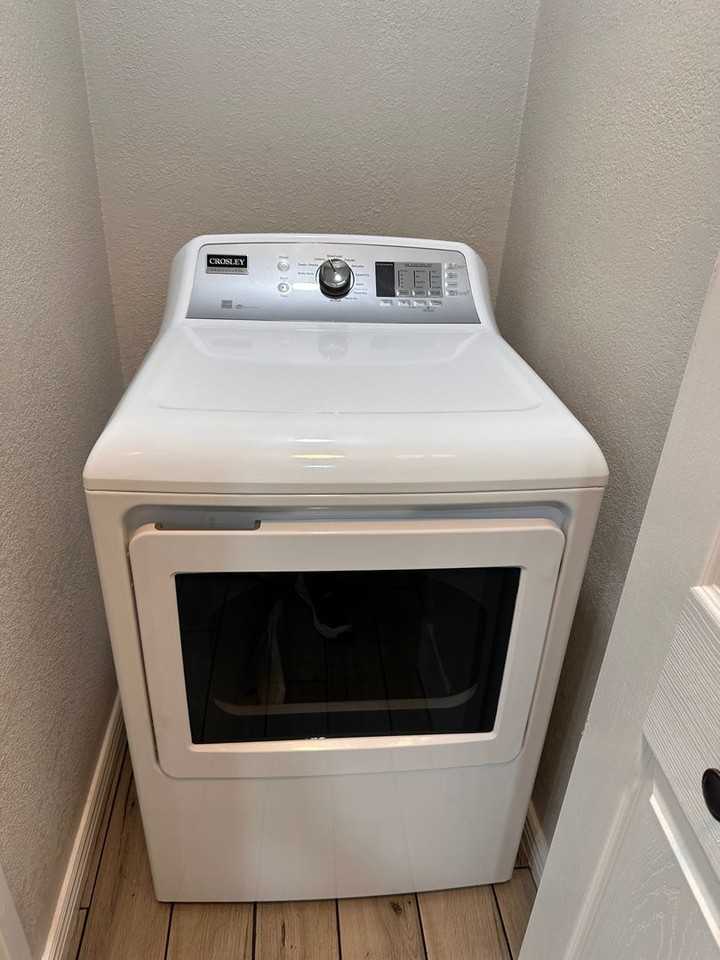 305 FLETC 305 E. Sunrise Road (182) - Photo 5 of 37