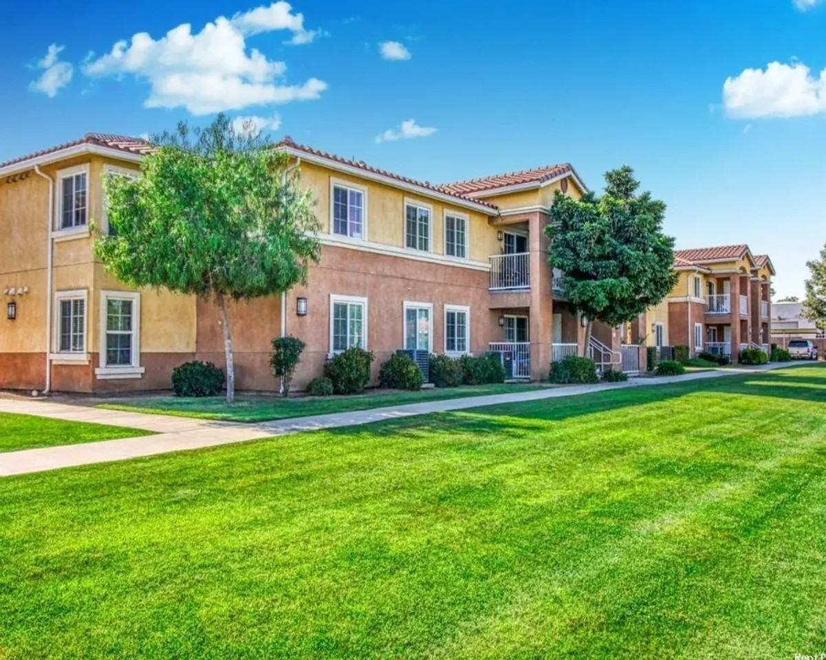 Summerview Apartments - Photo 7 of 8