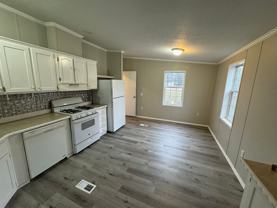 165 E Saint Charles St - Photo 1 of 1