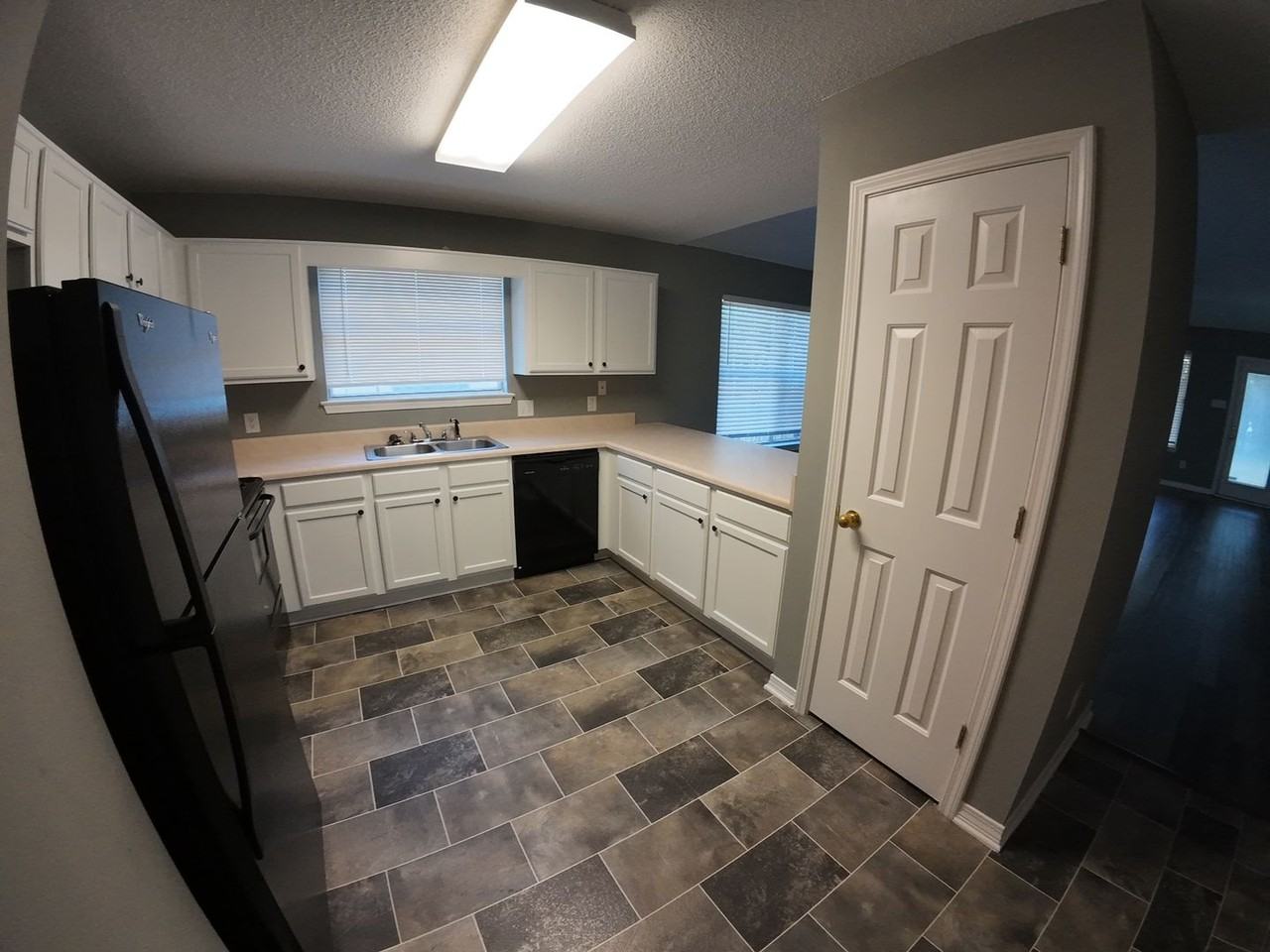 7347 Willow Bridge Dr S - Photo 2 of 19