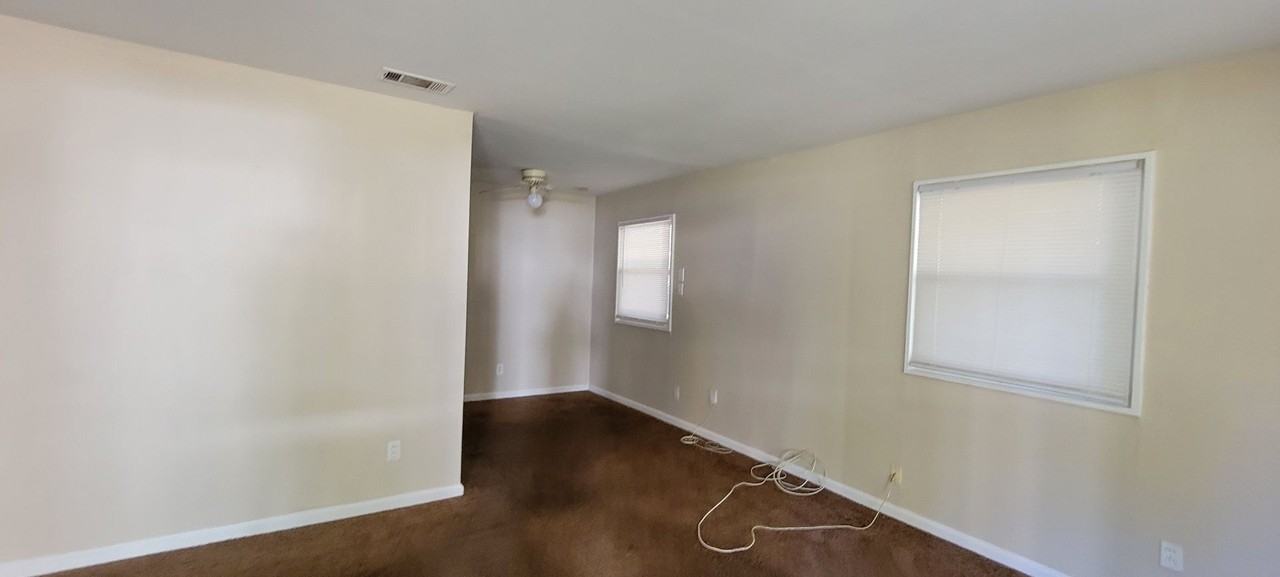 4111 Springdale Rd - Photo 3 of 13