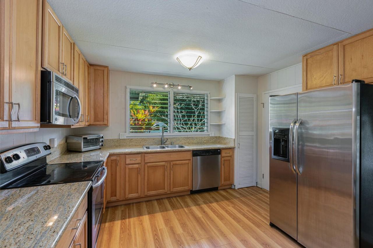 5-5084 Kuhio Highway - Photo 2 of 25