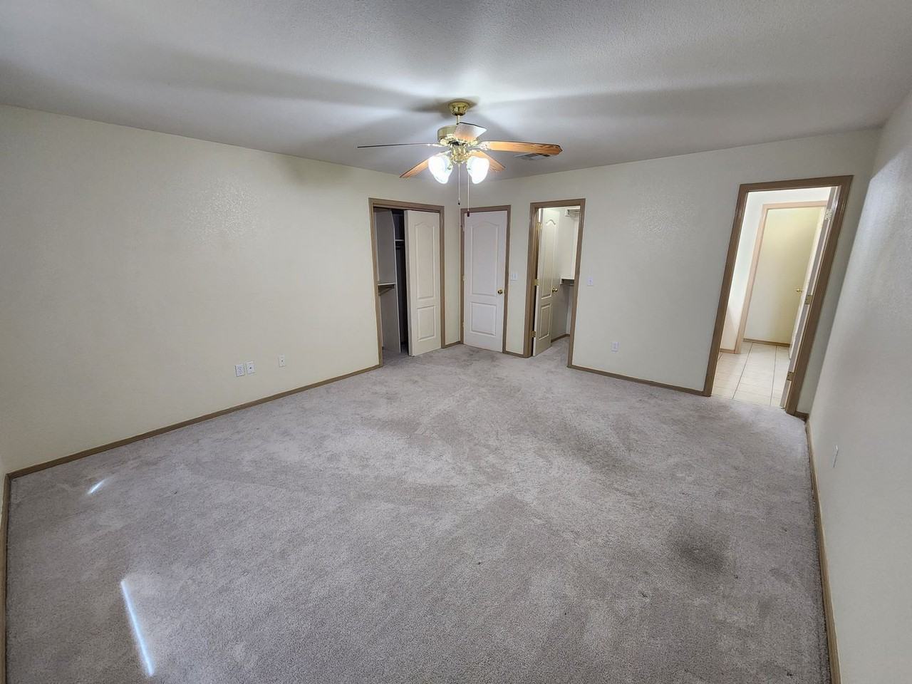 5983 Moon View Dr - Photo 6 of 46