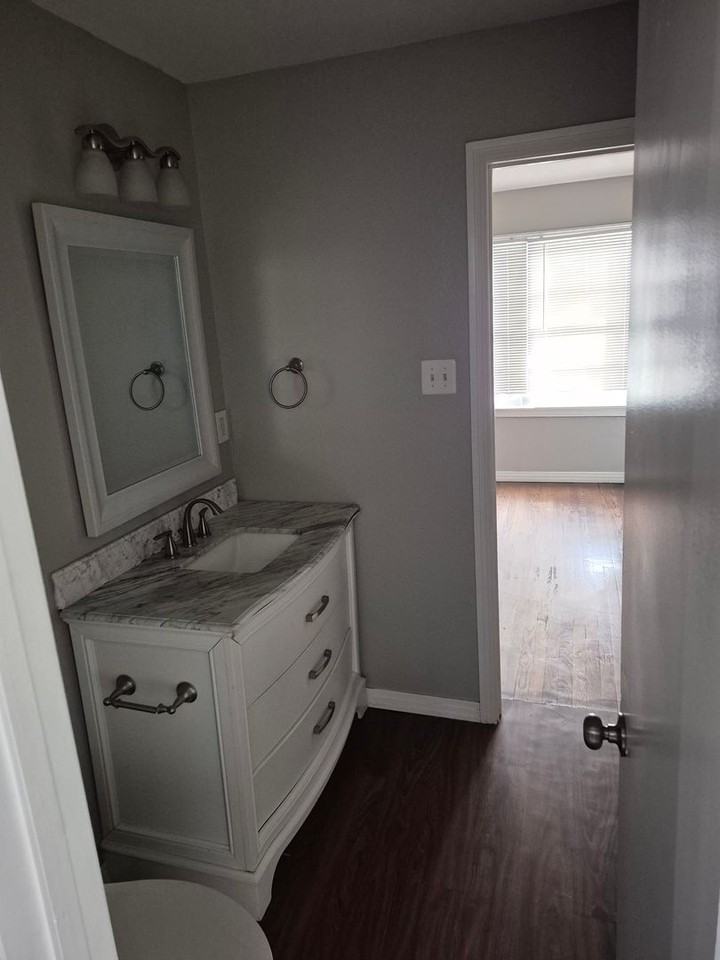 3517 30th St - Photo 5 of 19