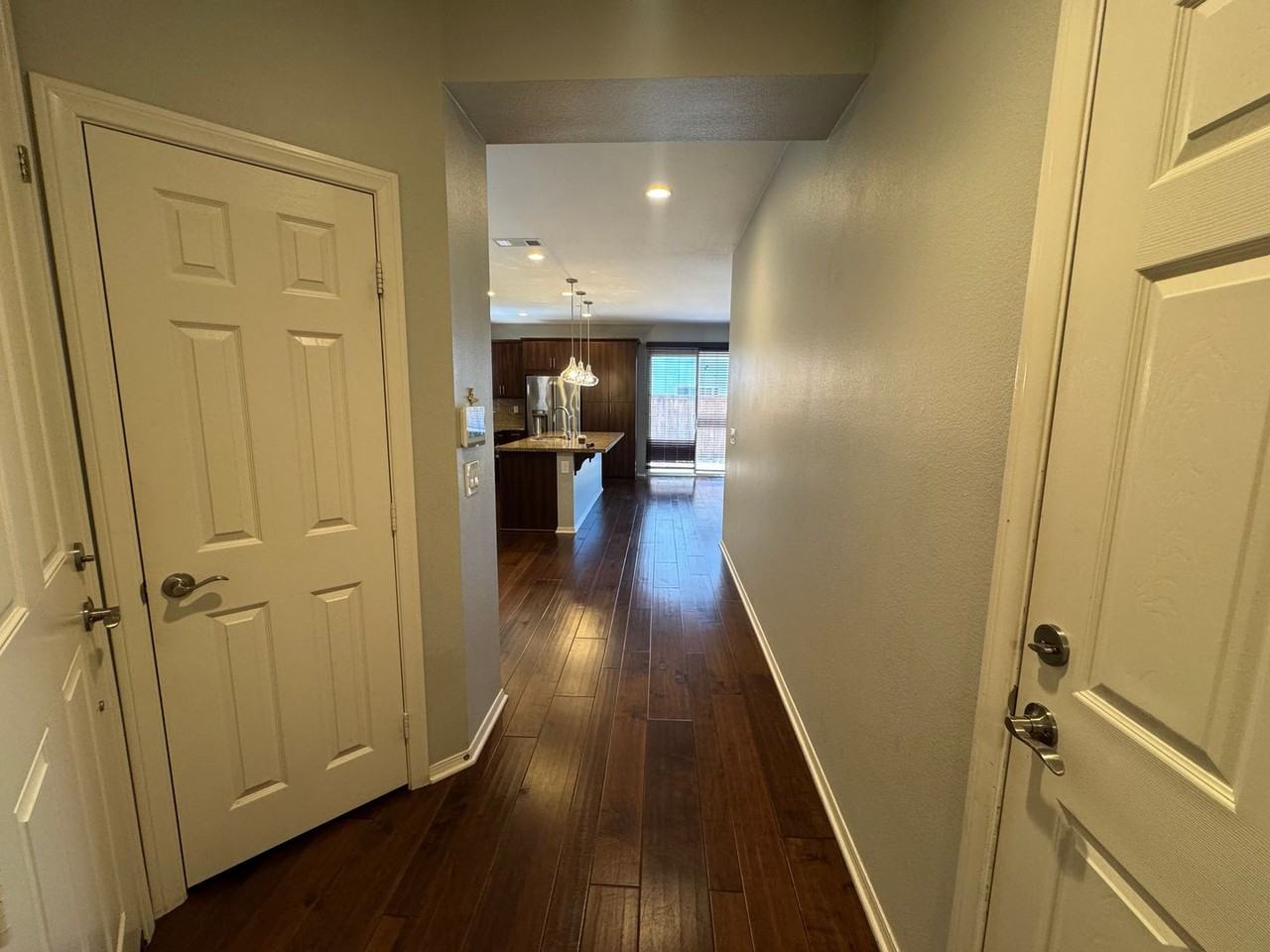 345 Dahlia Way - Photo 7 of 26