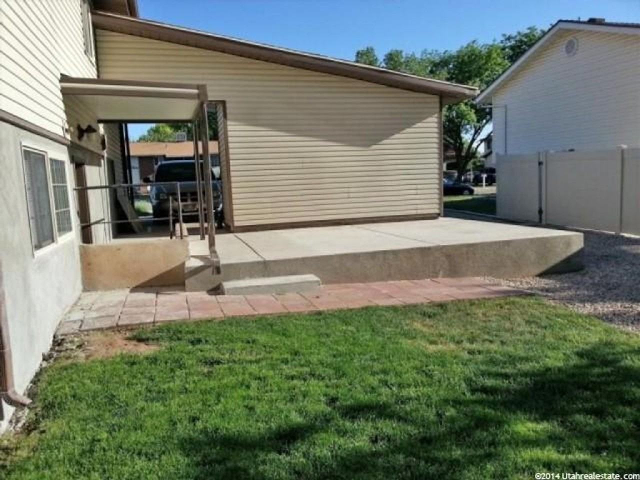 1532 W 1740 N - Photo 3 of 17