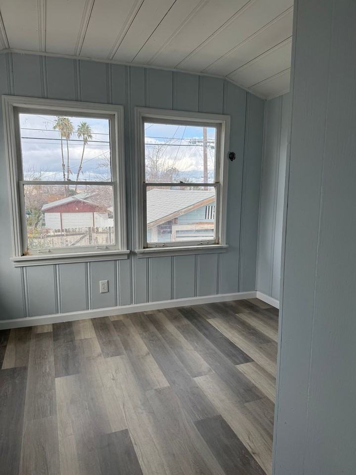 410 B Street - Photo 5 of 16