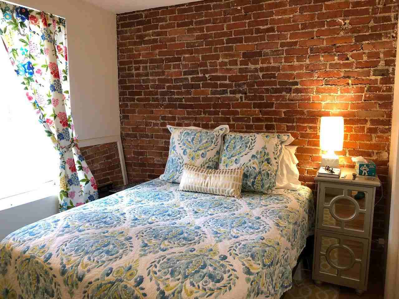 88 Saint Botolph St - Photo 3 of 8