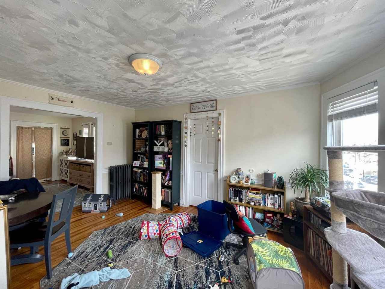 70 Brock St - Photo 3 of 10