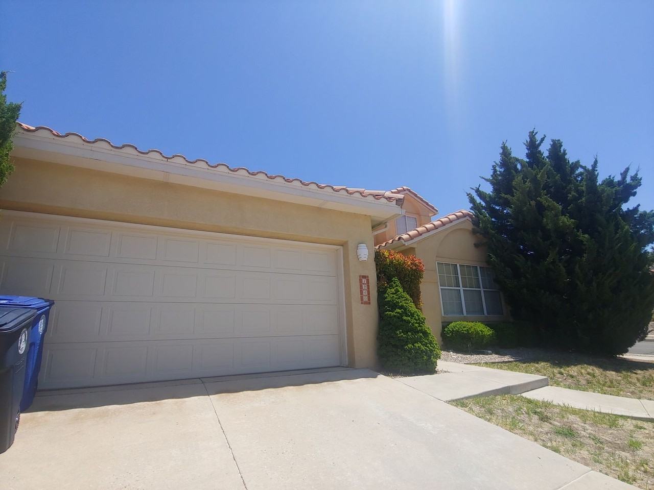 1240 Setter Dr Ne - Photo 3 of 17