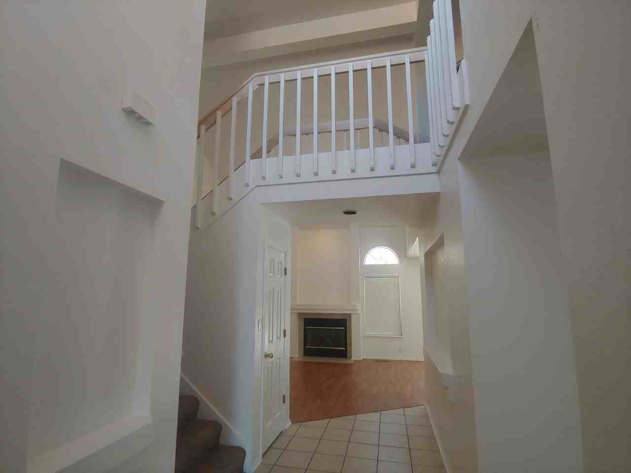 1240 Setter Dr Ne - Photo 7 of 17