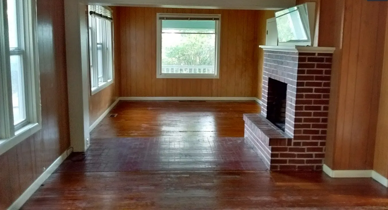 1706 Lakeway Dr - Photo 7 of 26