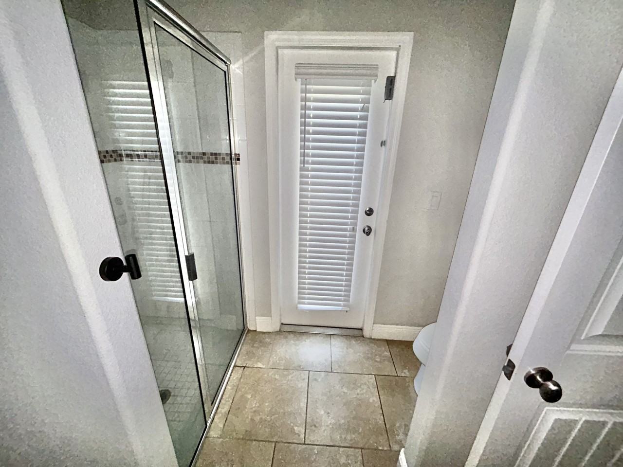 5365 Oakbourne Ave - Photo 3 of 25