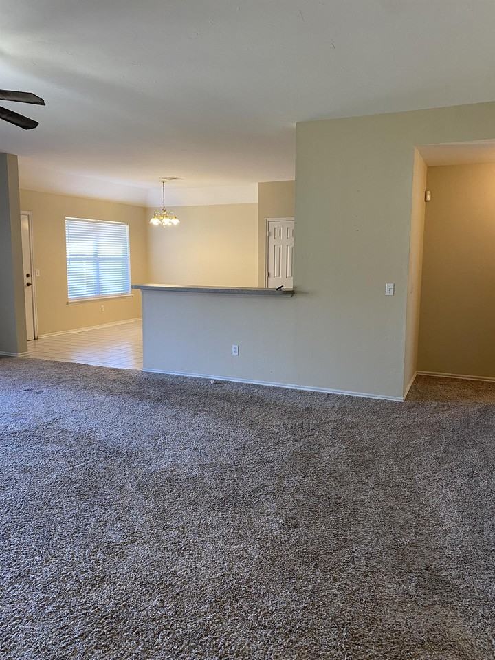 5901 Se 88th St - Photo 2 of 21