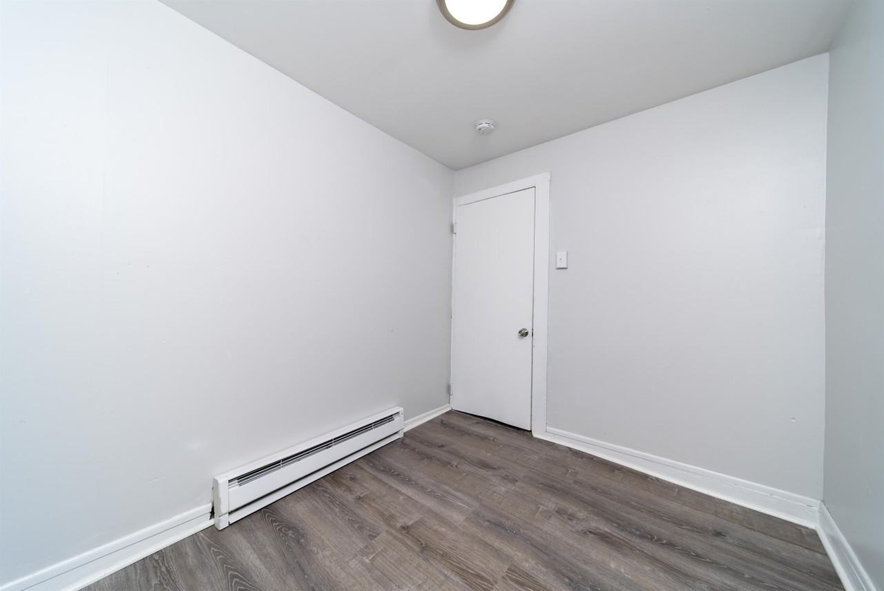169 Hutton St #2 - Photo 3 of 20