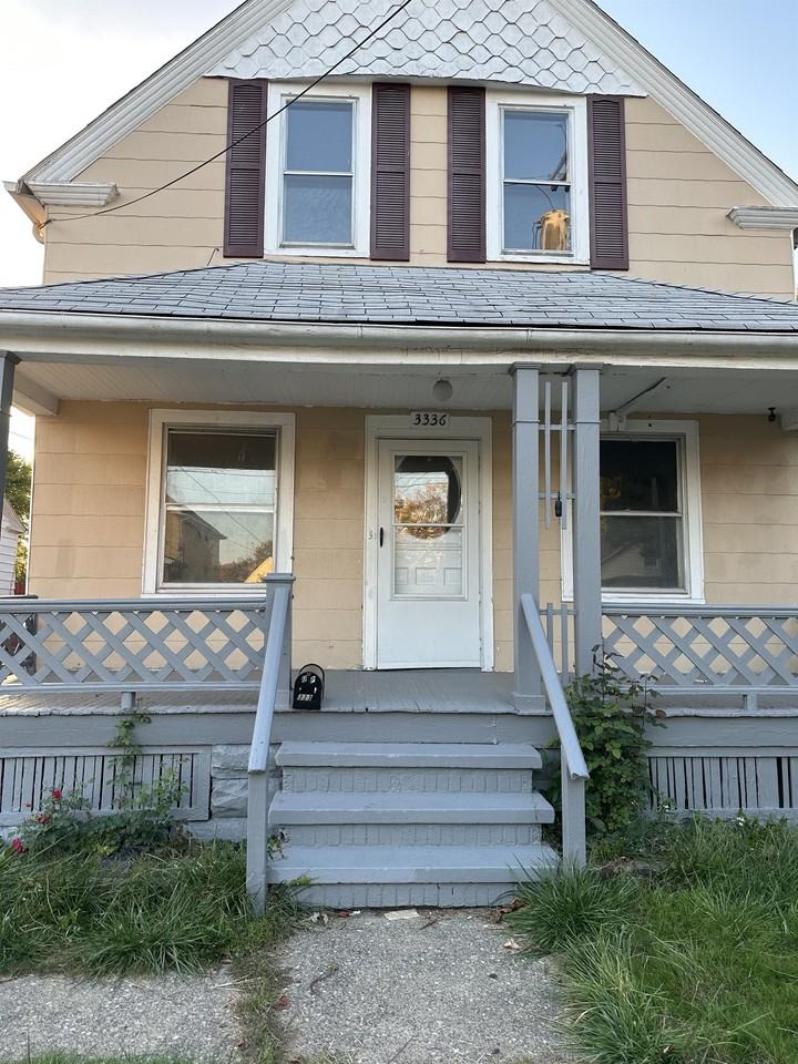 3336 W 54th St - Photo 5 of 12