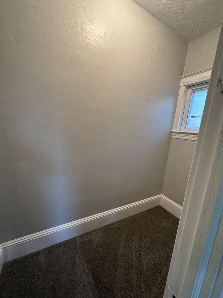 3336 W 54th St - Photo 6 of 12