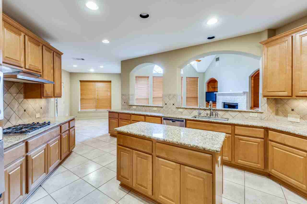 6017 Kelsing Cv - Photo 2 of 28