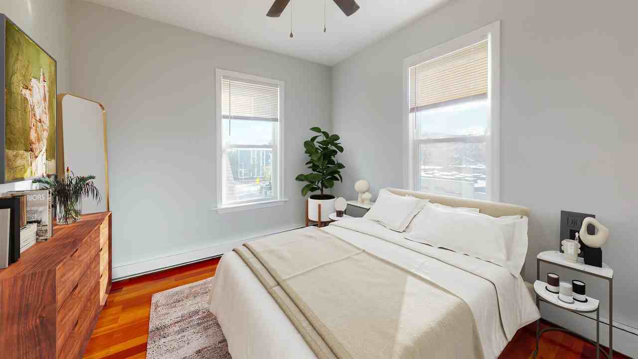 108 Boston Streetboston Street #2 - Photo 5 of 10